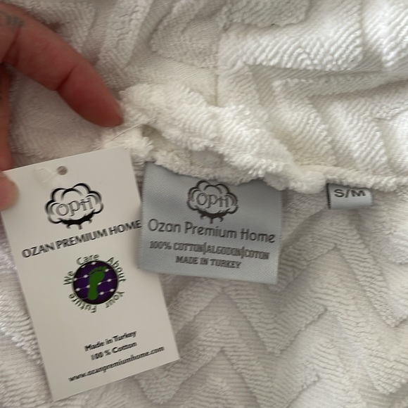 100% cotton bathrobe - Picture 2 of 2